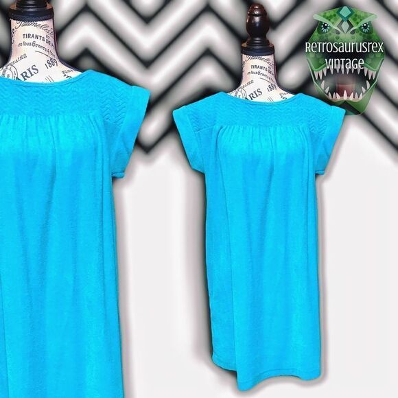 vintage 1970’s Twee Turquoise Terry Cloth Robe Coverup Bath Dress, Large - Picture 7 of 7